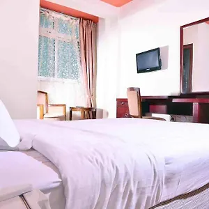 Adams Hotel